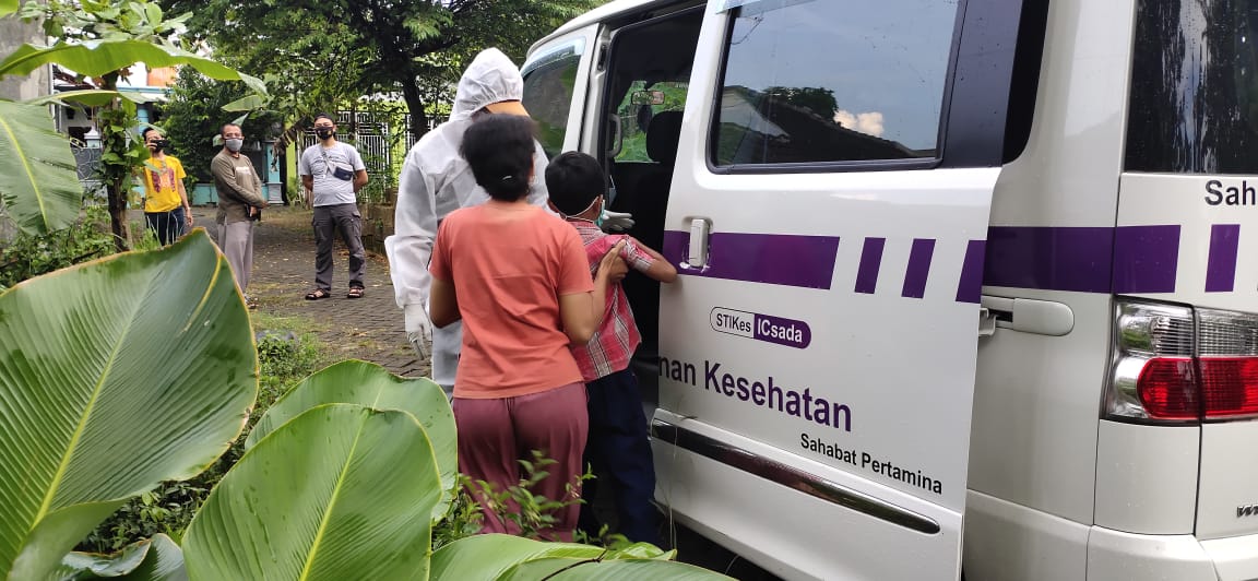 Sabahat Pertamina Bantu Warga Saat Mau Isolasi